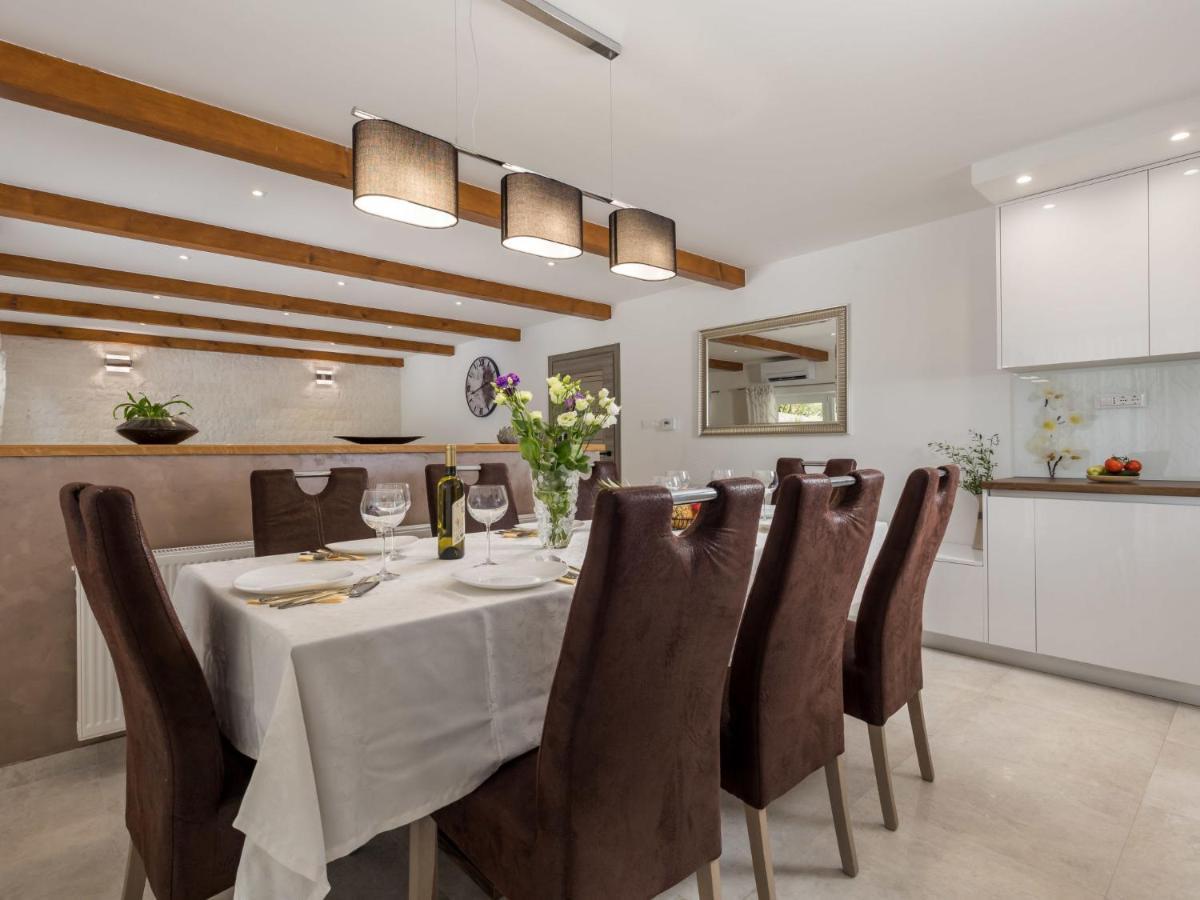 Villa Matea - Mlk150 By Interhome Dobrinj Eksteriør bilde