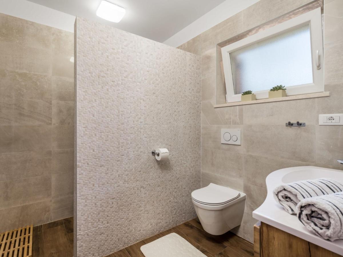 Villa Matea - Mlk150 By Interhome Dobrinj Eksteriør bilde